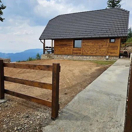 Brvnara “vidik Breg” Сasa de vacaciones *