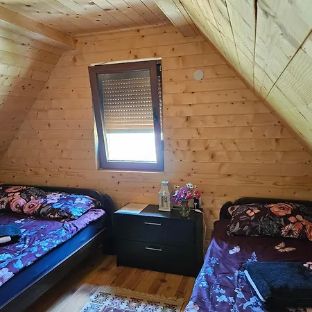 Nyaraló Brvnara “vidik Breg” *